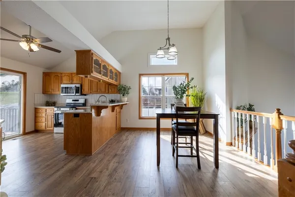 $350,000 | 4608 Heatherwood Court, St. Joseph, MO 64506