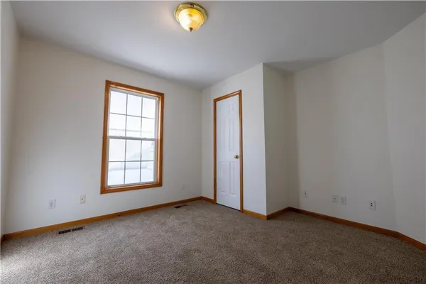 $350,000 | 4608 Heatherwood Court, St. Joseph, MO 64506