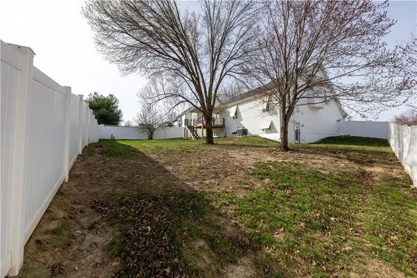 $350,000 | 4608 Heatherwood Court, St. Joseph, MO 64506