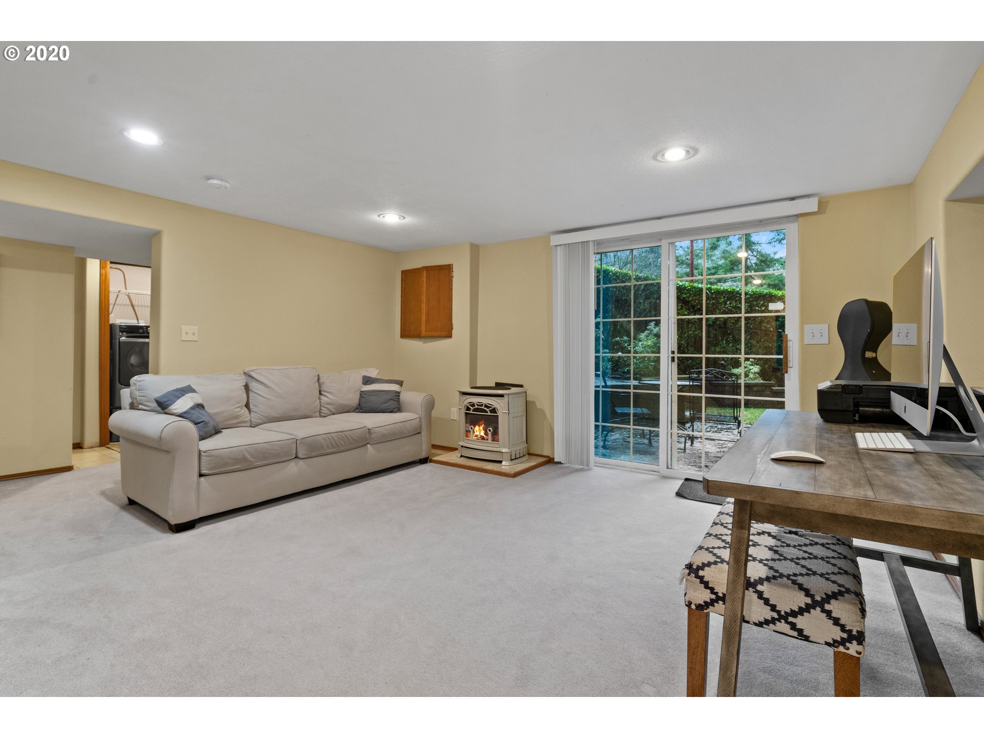 5135 Southwest 38th Place Portland, OR 97221 - Photo 16 of 32 Gallery Image 16
