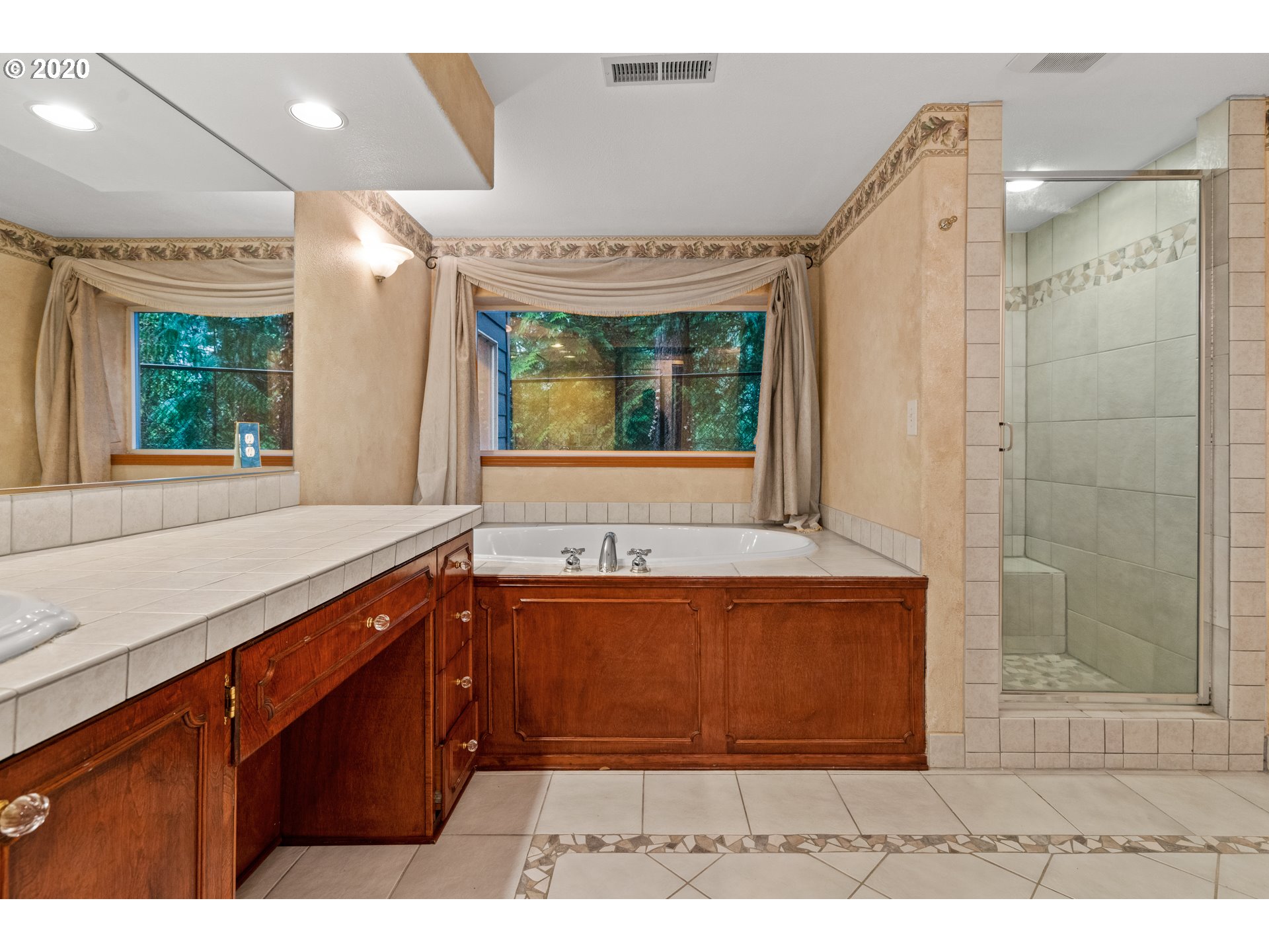 5135 Southwest 38th Place Portland, OR 97221 - Photo 25 of 32 Gallery Image 25