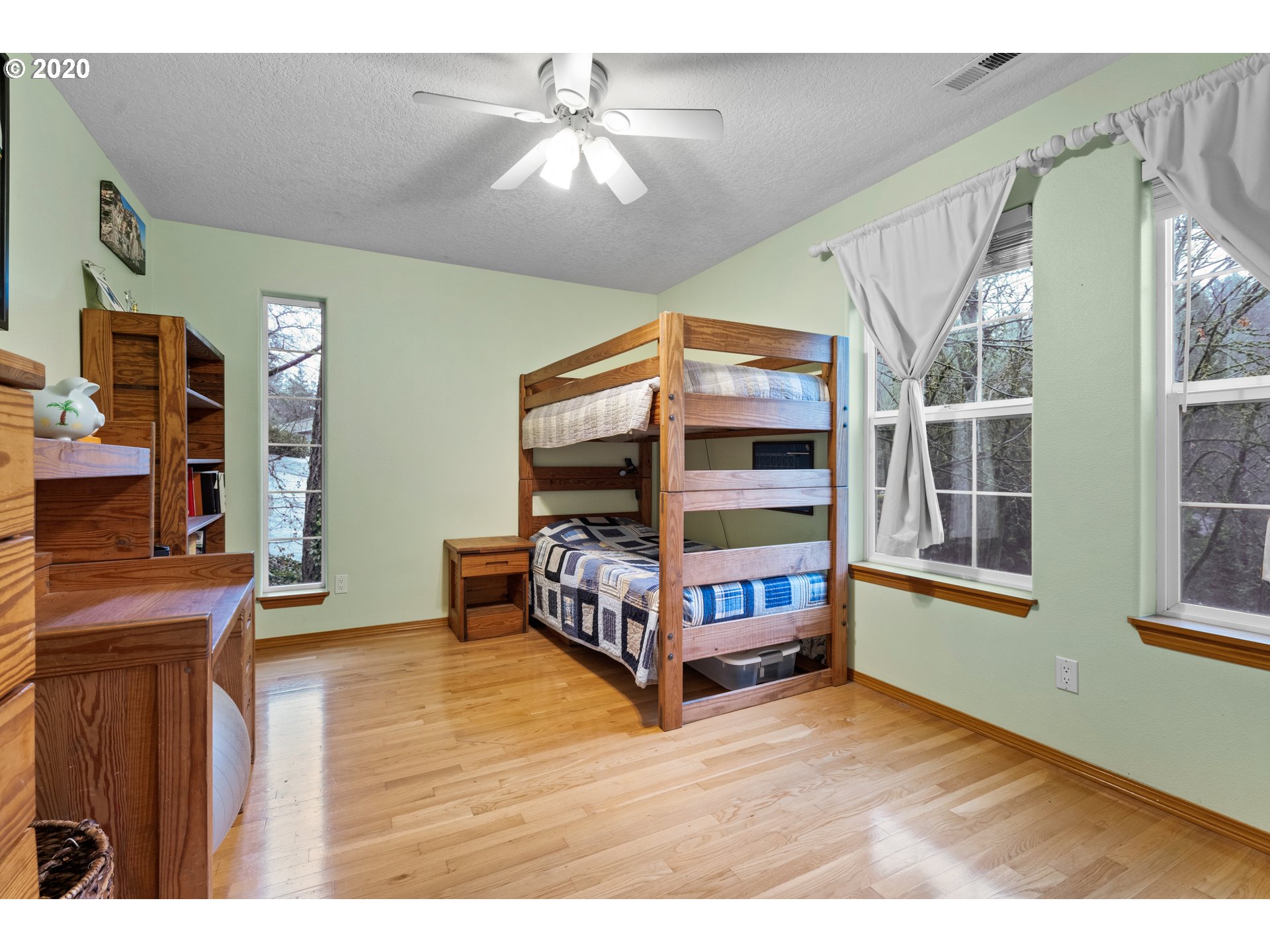 5135 Southwest 38th Place Portland, OR 97221 - Photo 27 of 32 Gallery Image 27