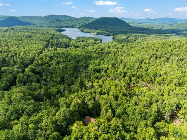 $349,900 | 1087 Hunt Lake Road North, Corinth, NY 12822