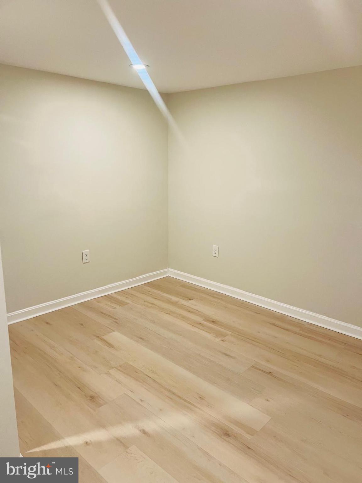 13249 # Lane Silver Spring, MD 20904 - Photo 31 of 34 a view of an empty room