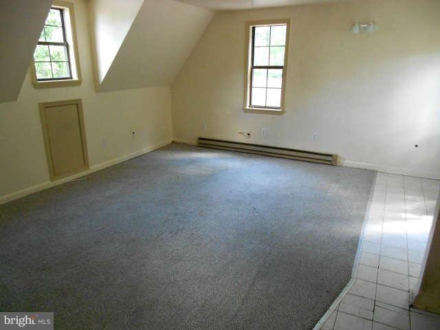 7609 North Point Road Edgemere, MD 21219 - Photo 22 of 22 Living Room