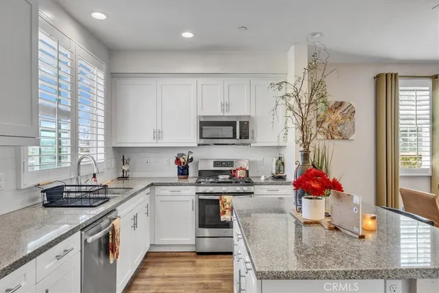 $575,000 | 1038 Savi Drive, Unit 101, Corona, CA 92878