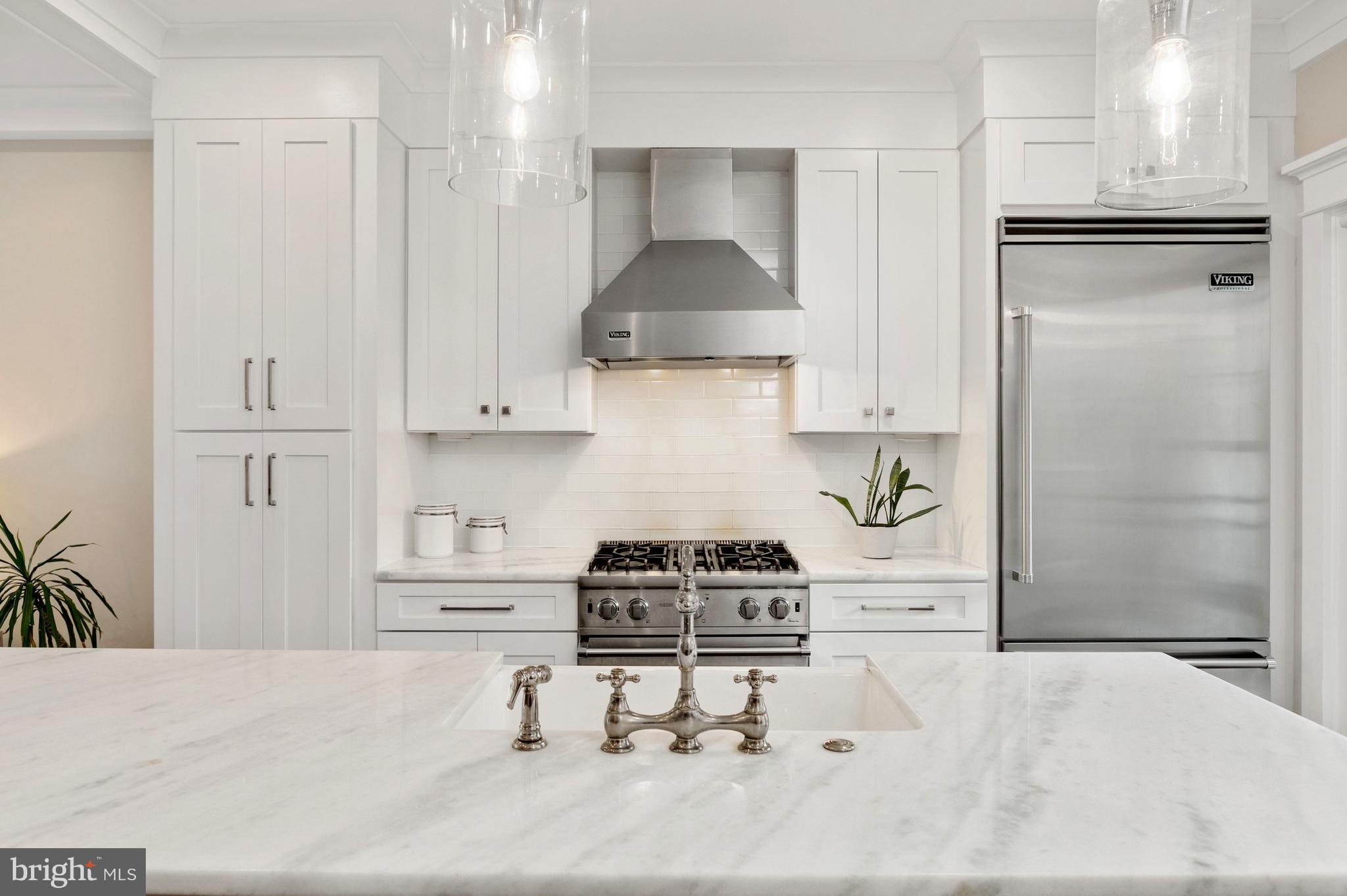 1921 35th Place Northwest, Unit 2 Washington, DC 20007 - Photo 7 of 29 Kitchen with high-end appliances