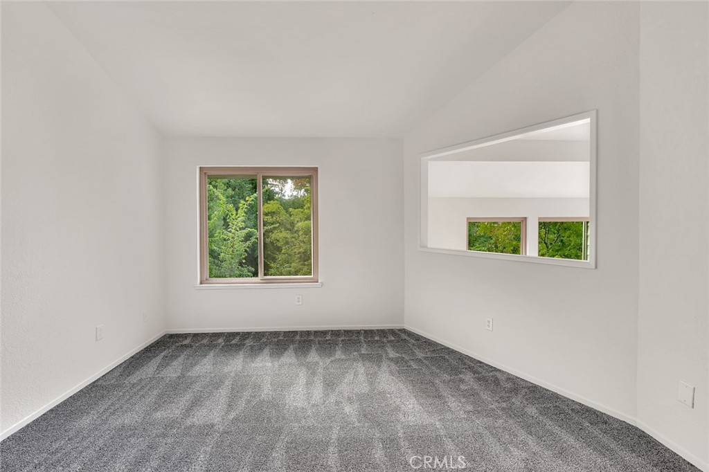 3350-74 M Street Merced, CA 95348 - Photo 25 of 55 an empty room with a window