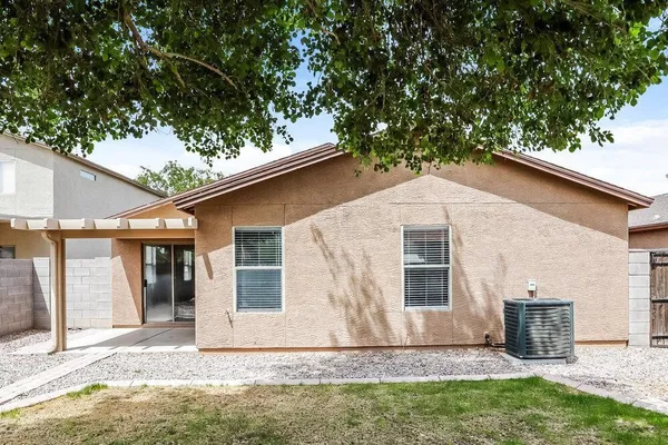 $1,900 | 30559 North Nightingale Road, San Tan Valley, AZ 85143