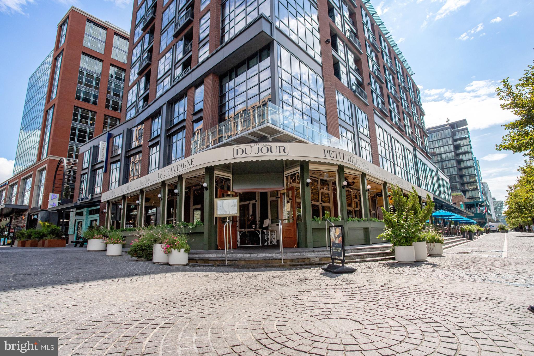 410 O Street Southwest, Unit 306 Washington, DC 20024 - Photo 56 of 73