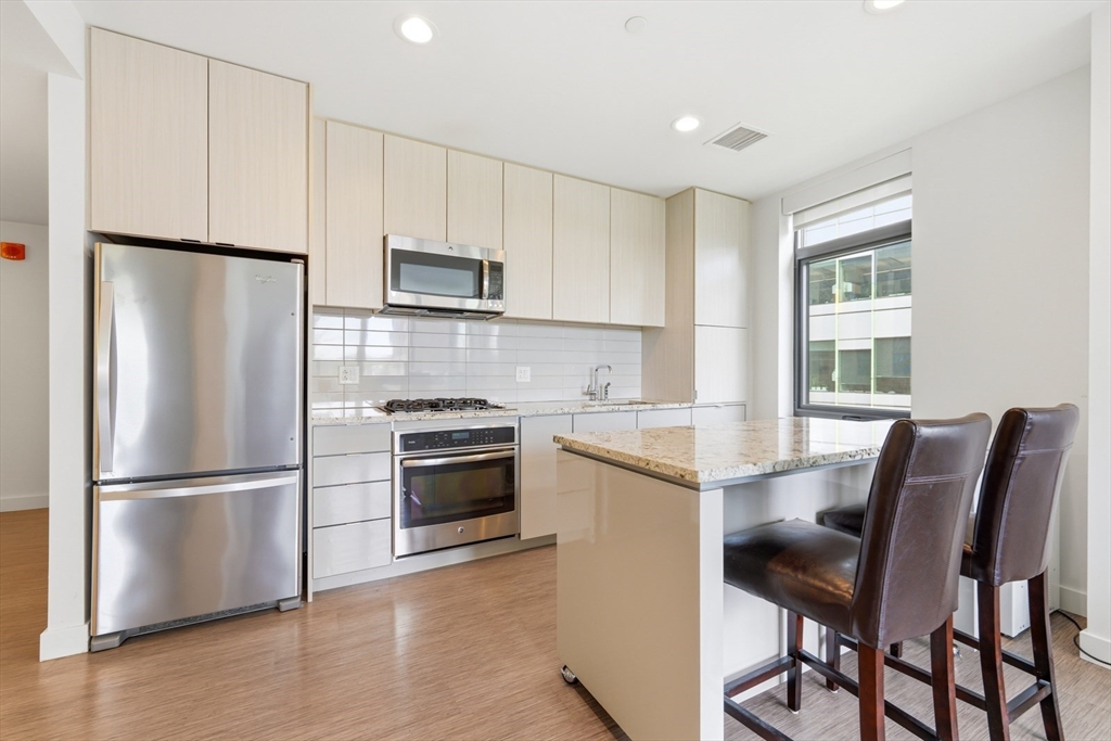 80-82 Fenwood Road, Unit 804 Boston, MA 02115 - Photo 16 of 27