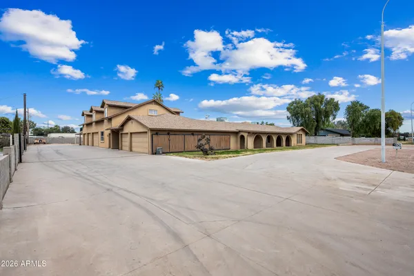 $1,350,000 | 322 East Redfield Road, Chandler, AZ 85225