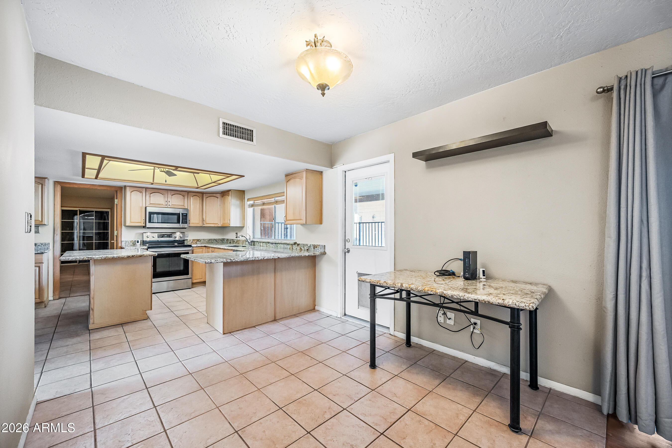 322 East Redfield Road Chandler, AZ 85225 - Photo 12 of 90 Eat In Kitchen Area