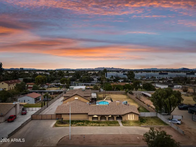 $1,350,000 | 322 East Redfield Road, Chandler, AZ 85225