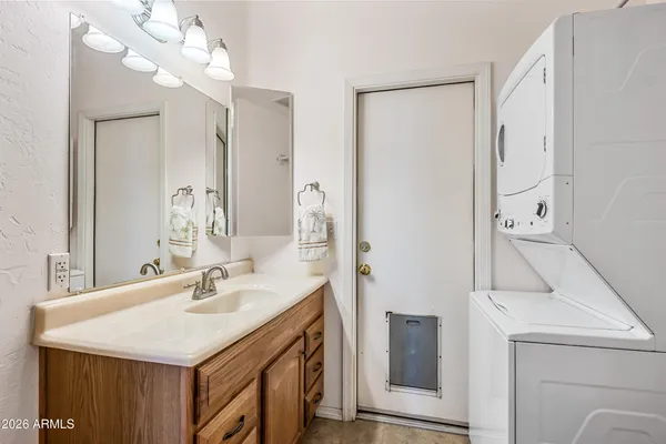 $1,350,000 | 322 East Redfield Road, Chandler, AZ 85225