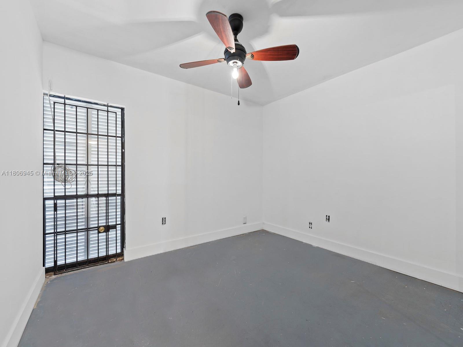 16380 Briar Patch Place Miami Lakes, FL 33014 - Photo 22 of 35 a view of room