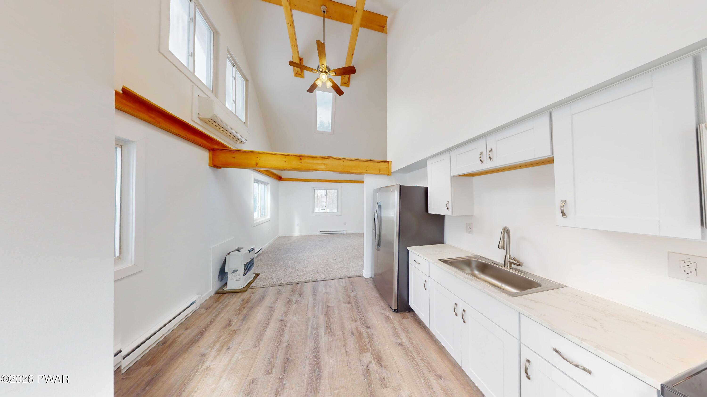 166 Mallard Lane Bushkill, PA 18324 - Photo 2 of 33