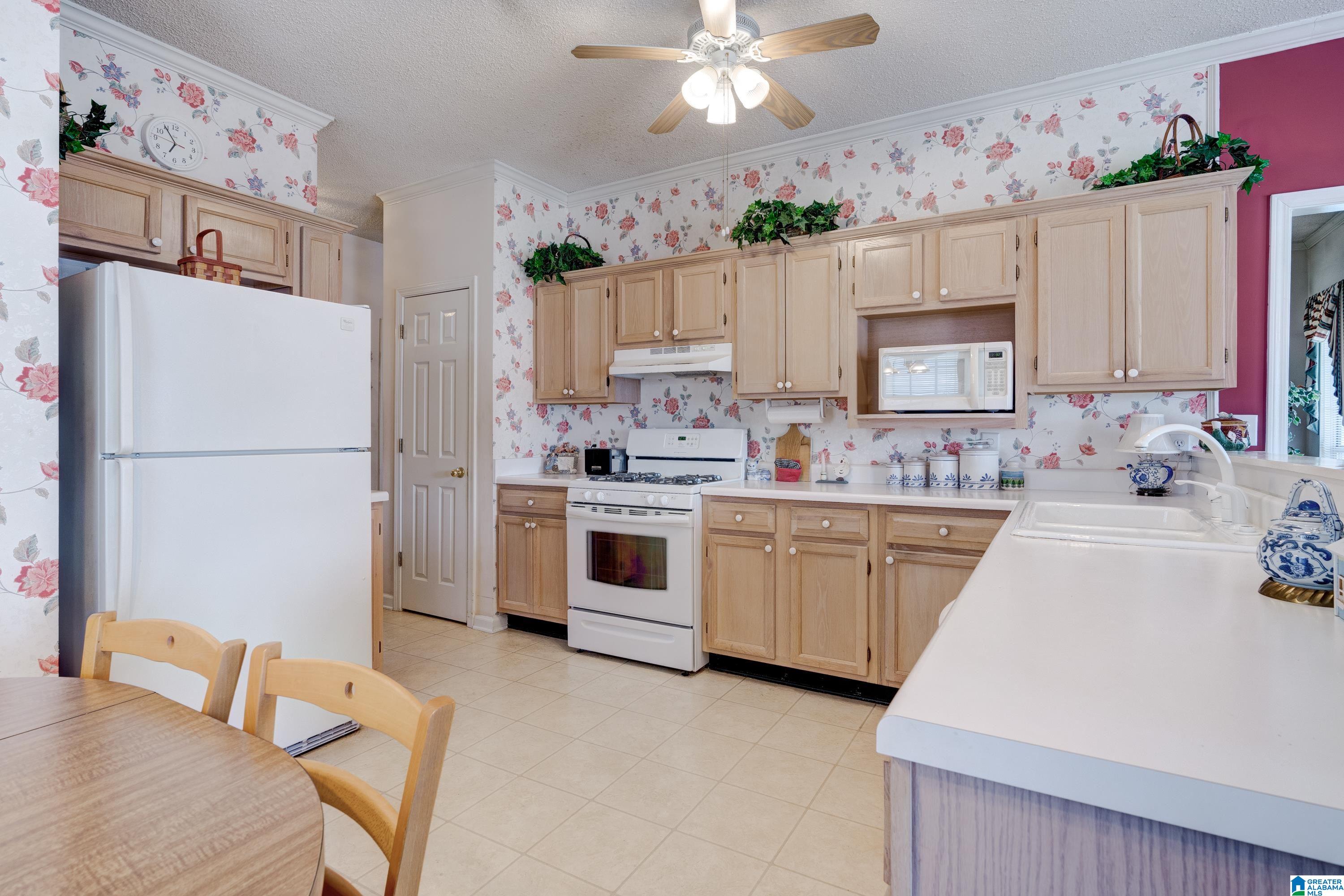 129 Chadwick Drive Helena, AL 35080 - Photo 9 of 29