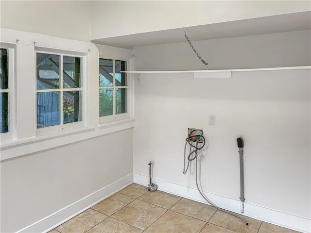 $1,500 | 218 South St Patrick Street, New Orleans, LA 70119