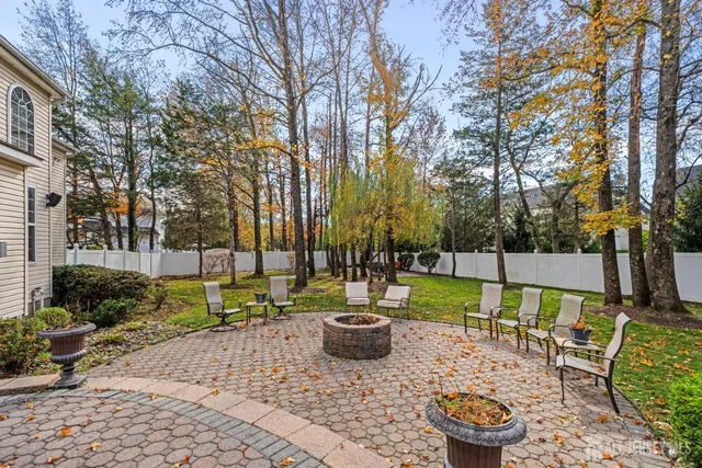 a view of a garden with trees