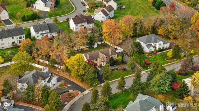 view of outdoor space and yard