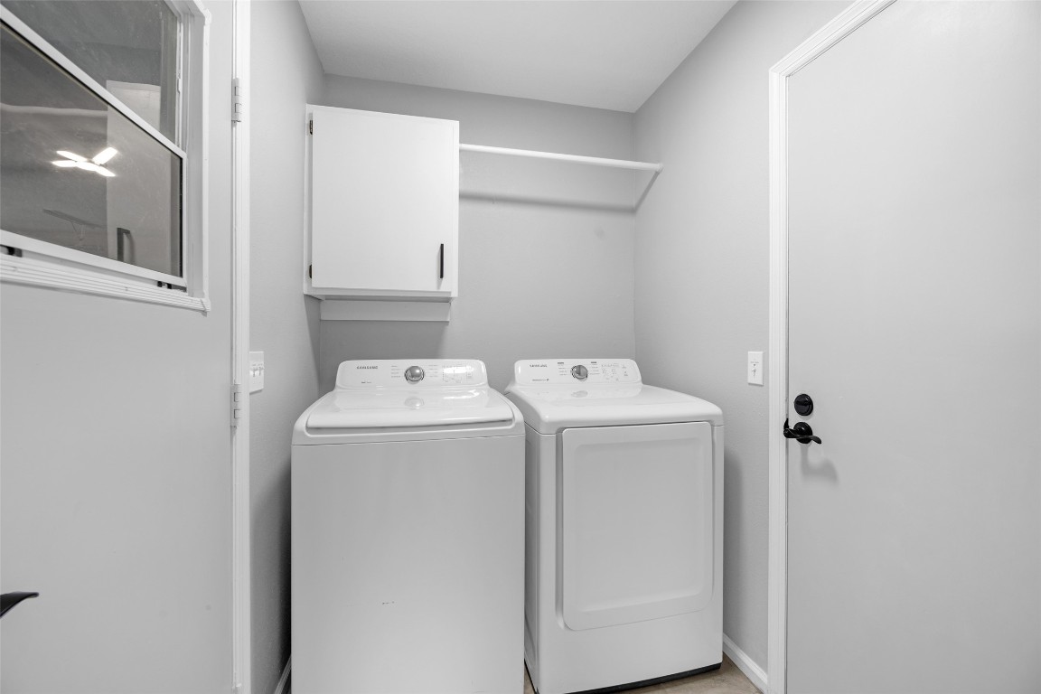 605 Helms Avenue Wharton, TX 77488 - Photo 21 of 45 Samsung washer and dryer do stay!