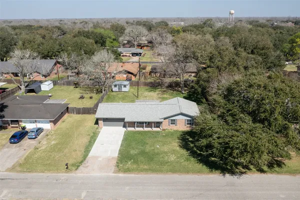 $249,500 | 605 Helms Avenue, Wharton, TX 77488