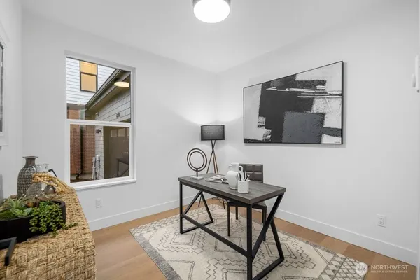 $1,239,990 | 976 7th Avenue Northwest, Issaquah, WA 98027
