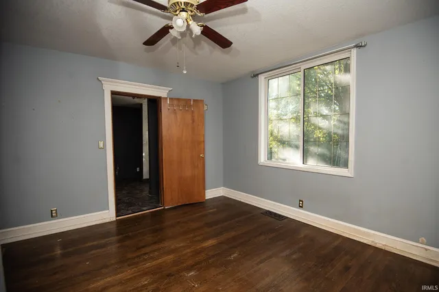 $159,900 | 12709 Highway 1, Lawrenceville, IL 62439