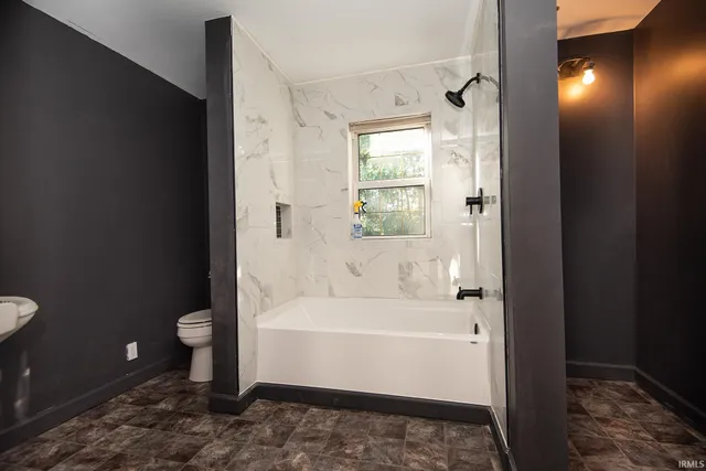 $159,900 | 12709 Highway 1, Lawrenceville, IL 62439