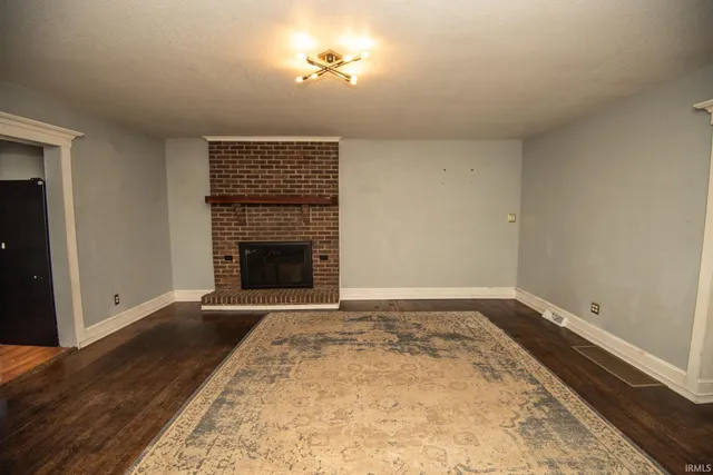 $159,900 | 12709 Highway 1, Lawrenceville, IL 62439