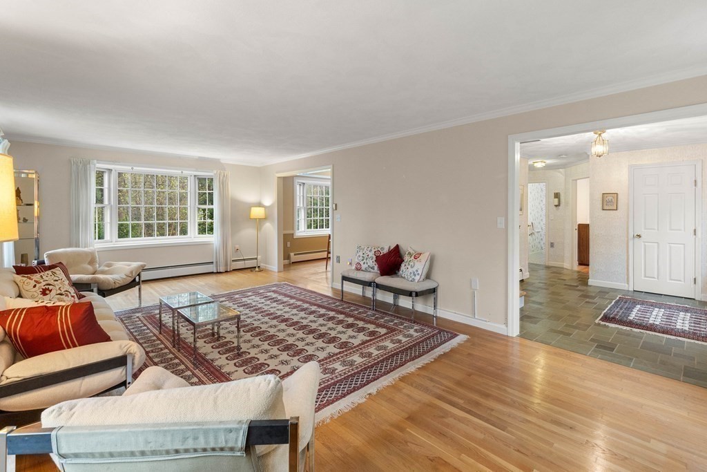 24 Blueberry Hill Road Andover, MA 01810 - Photo 5 of 39 Gallery Image 5