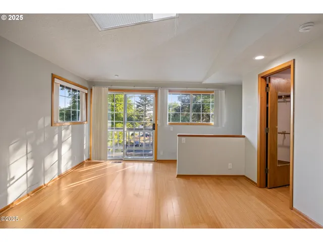 $670,000 | 140 Bayview Avenue, Depoe Bay, OR 97341