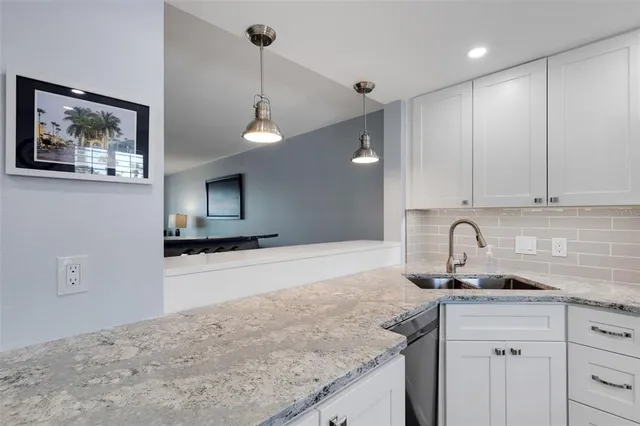 $519,000 | 250 Santa Maria Street, Unit 219, Venice, FL 34285