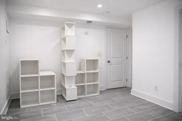 $7,899 | 1633 Kalmia Road Northwest, Washington, DC 20012
