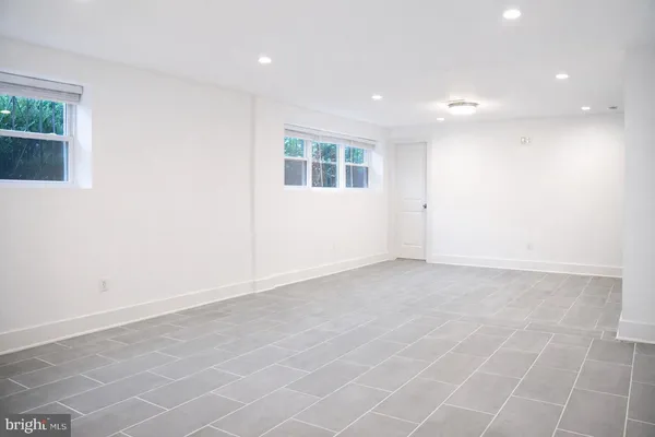 $7,899 | 1633 Kalmia Road Northwest, Washington, DC 20012