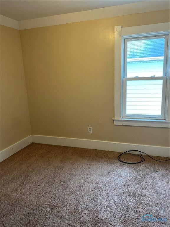 4146 Lowe Road Toledo, OH 43612 - Photo 18 of 33 Gallery Image 18