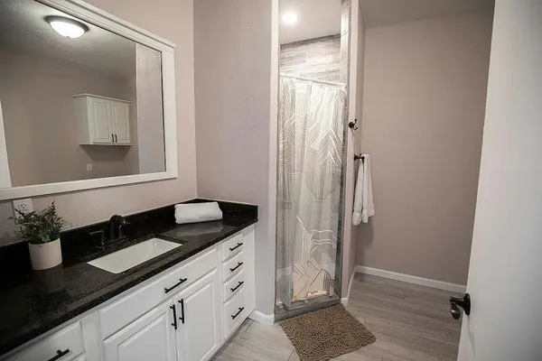 $645,000 | 7146 Camino Blanco, Las Cruces, NM 88007