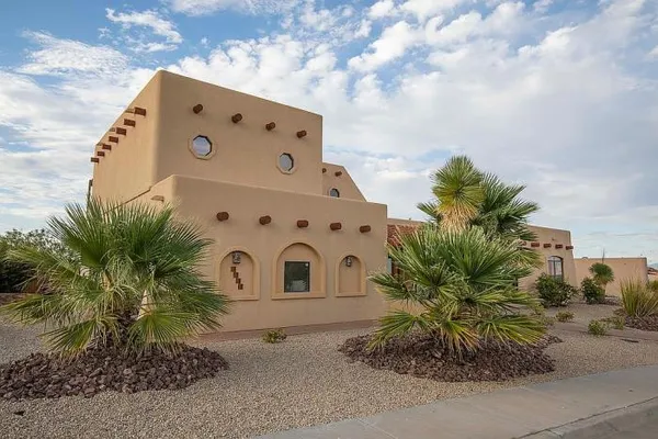 $645,000 | 7146 Camino Blanco, Las Cruces, NM 88007