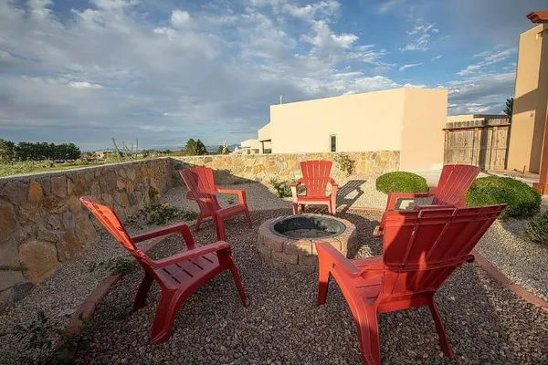 $645,000 | 7146 Camino Blanco, Las Cruces, NM 88007
