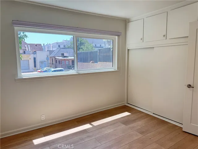 $2,360 | 251 North Oakland Avenue, Unit 6, Pasadena, CA 91101