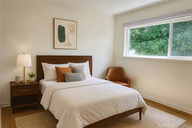 $2,360 | 251 North Oakland Avenue, Unit 6, Pasadena, CA 91101