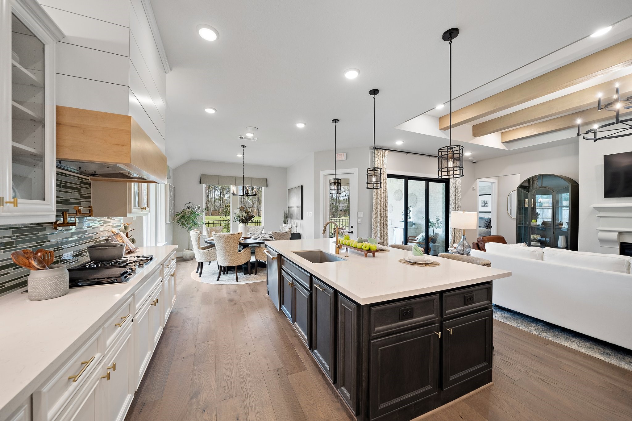 21702 Leaton Circle Porter, TX 77365 - Photo 12 of 36 All furnishings included—experience true model home living.