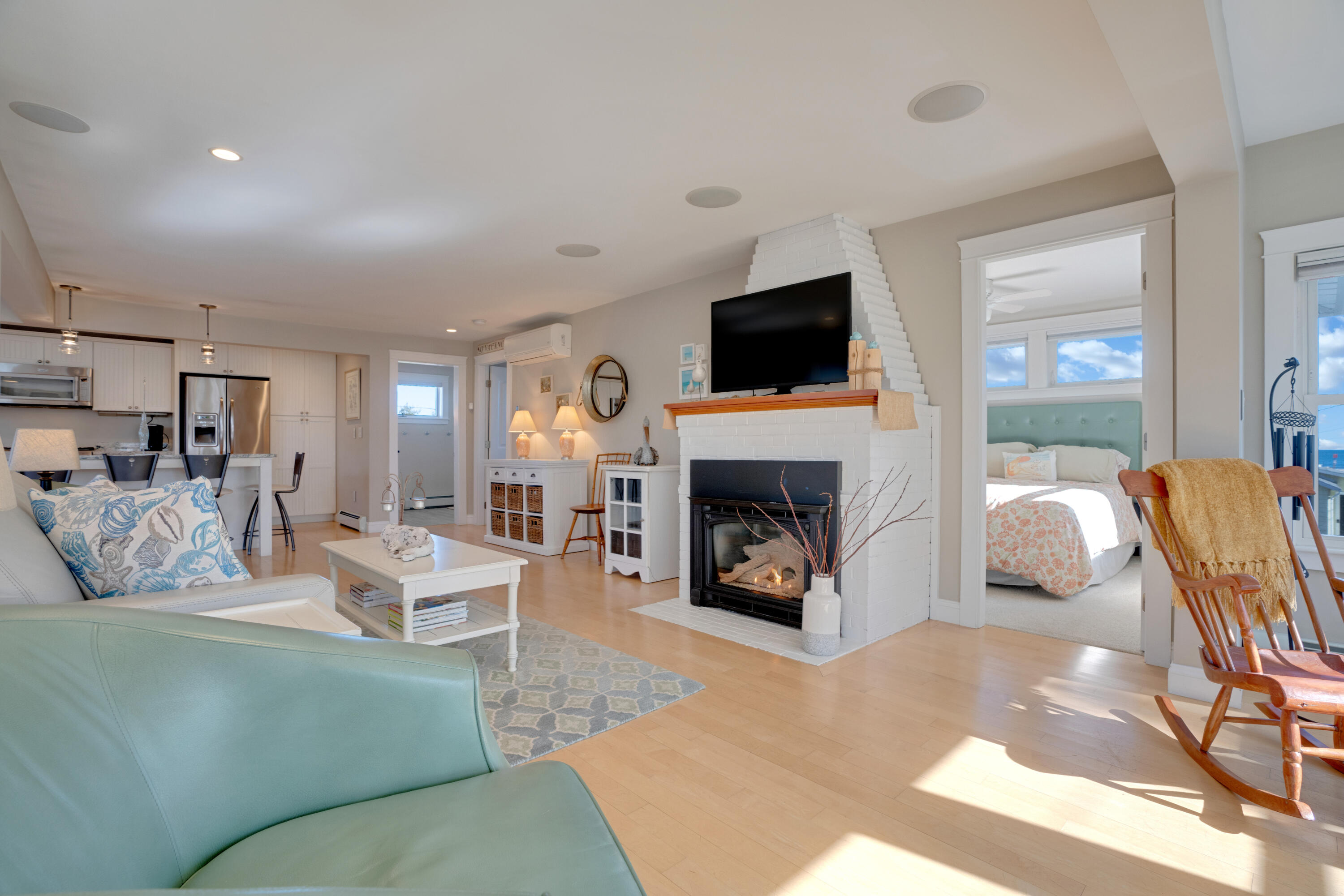 18 Porter Road Ocean Park, ME 04063 - Photo 24 of 41 top floor living area