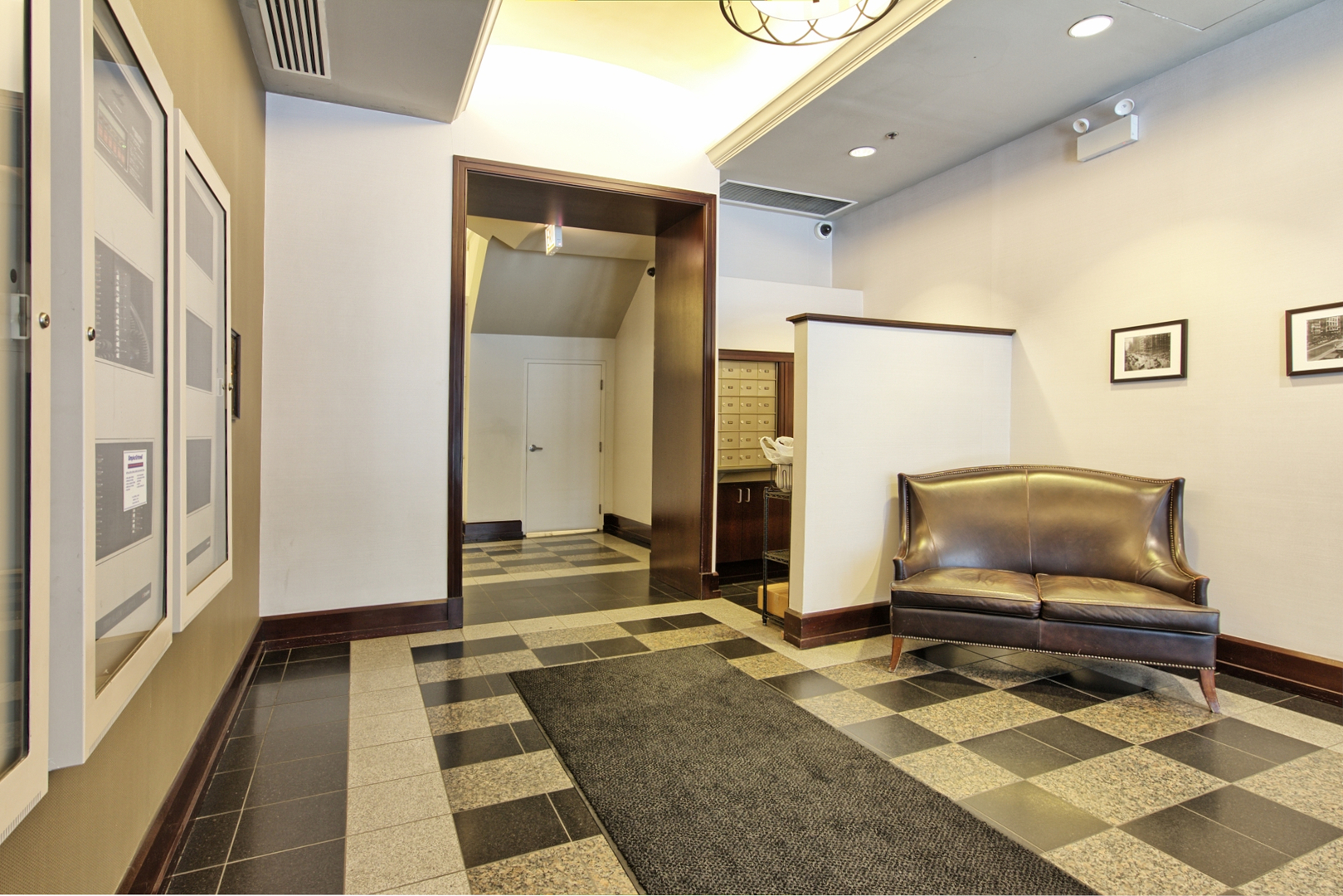 6 East Monroe Street, Unit 1603 Chicago, IL 60603 - Photo 3 of 6