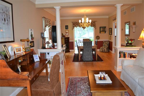 22 Andrews Farm Road Easton, MA 02356 - Photo 8 of 24 Gallery Image 8