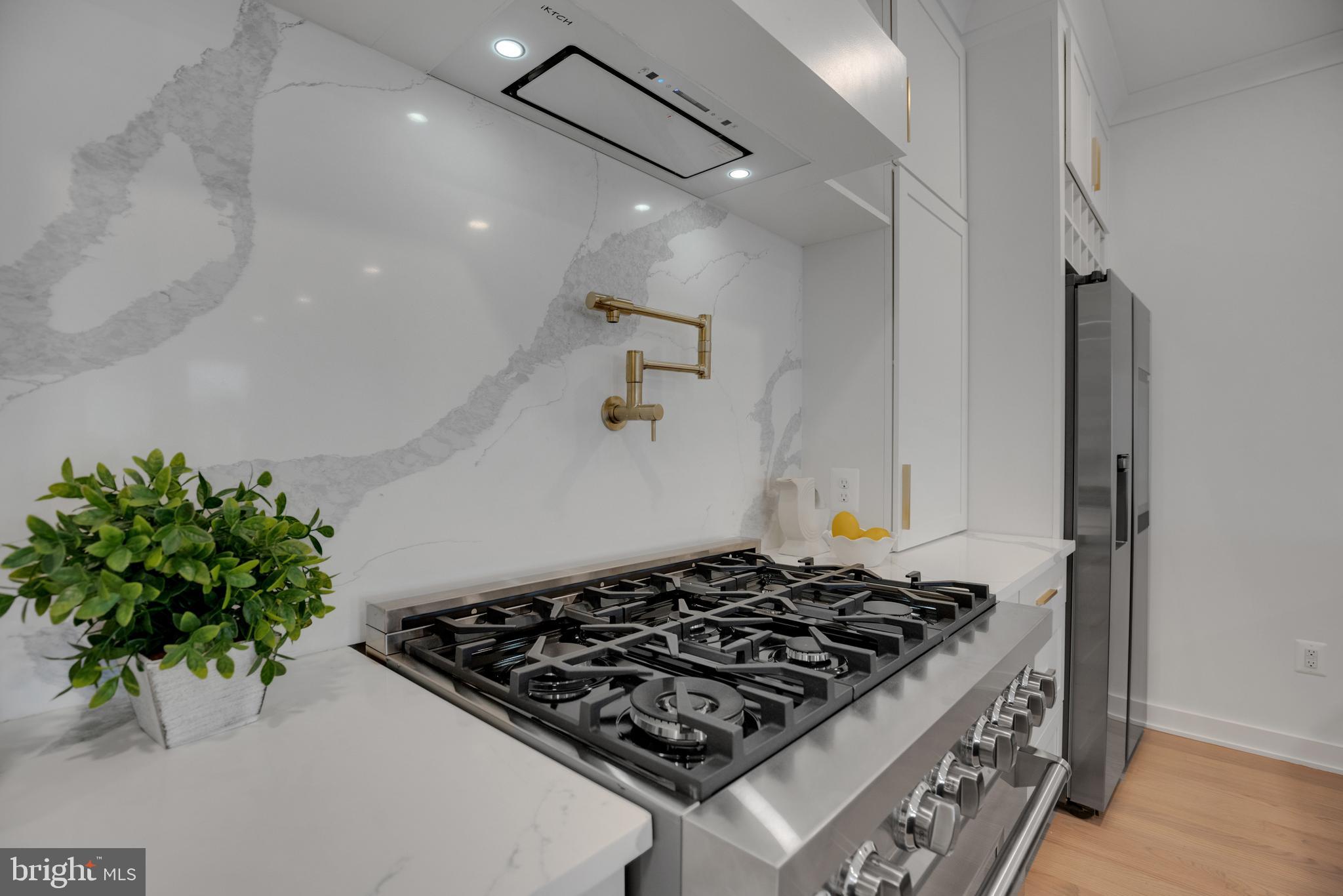 1026 4th Street Northeast, Unit 2 Washington, DC 20002 - Photo 5 of 47 Gallery Image 5