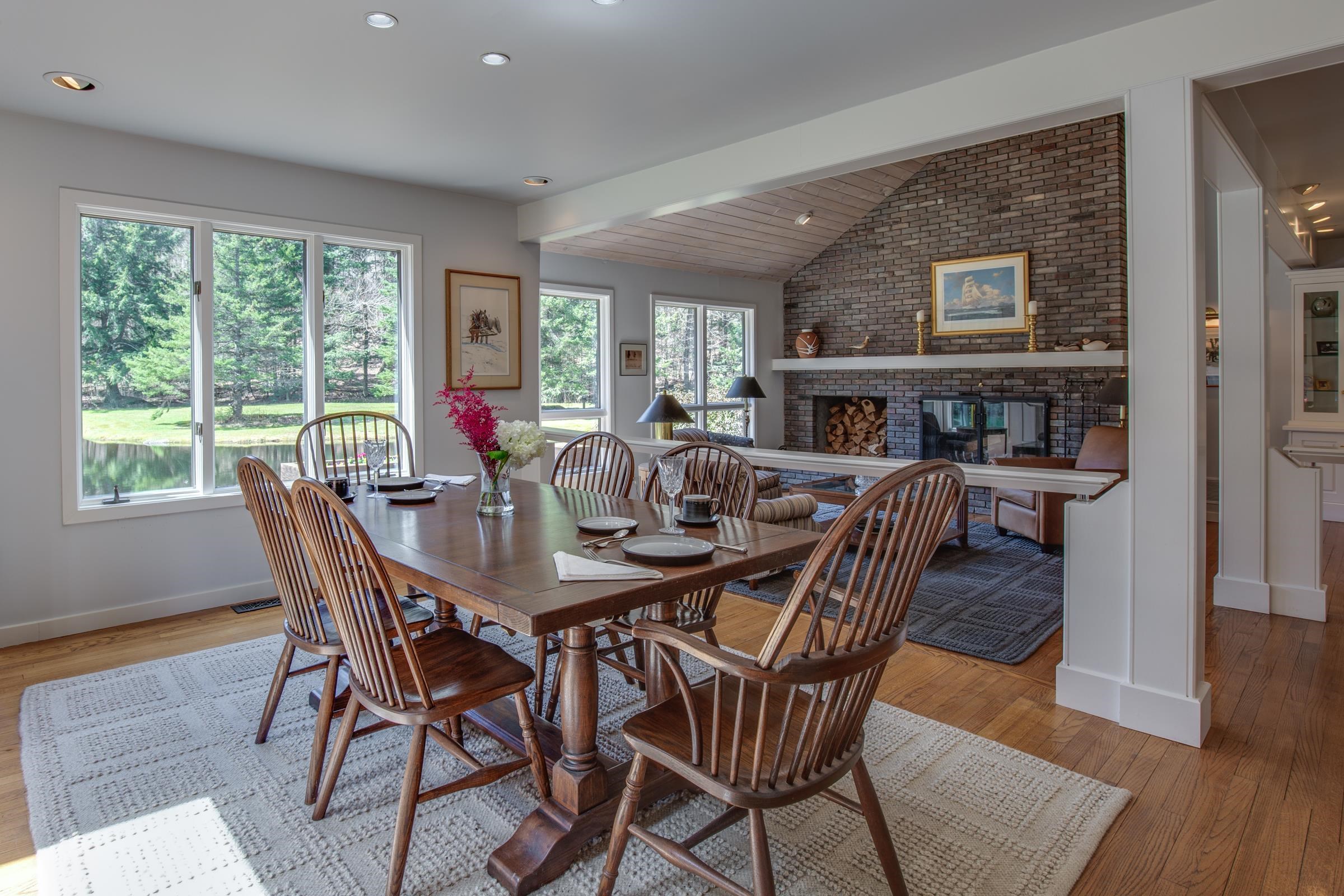 493 Cricket Hill Road Killington, VT 05751 - Photo 4 of 29 Gallery Image 4