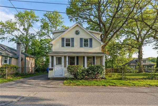 $400,000 | 10 Booth Avenue, East Providence, RI 02915