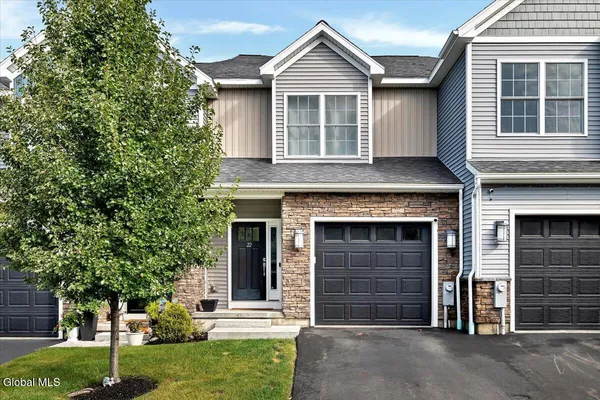 $505,000 | 22 Stacey Way, North Greenbush, NY 12180